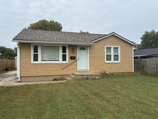 25 St Cabrini Ct, Springfield, IL 62702