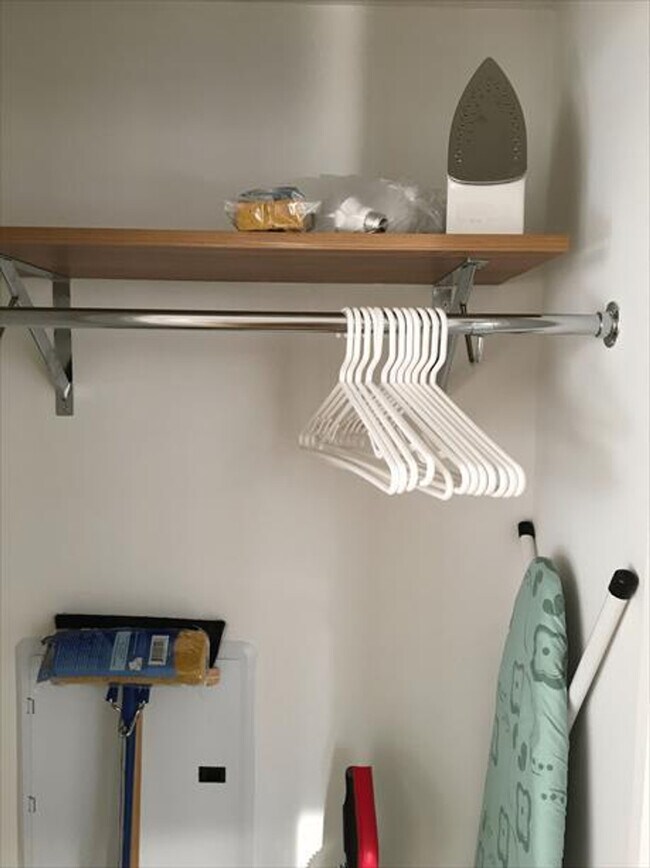 420 E 54th St unit ID1026588P, New York, NY 10022 - photo 7