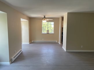 331 Island Dr Unit 4, Madison, WI 53705