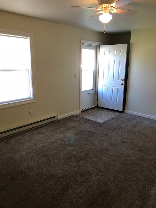 2929 Co Rd unit D, Clyde, OH 43410 - photo 5