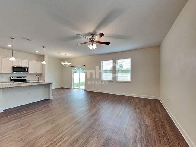 4647 Reisswood Loop, Palmetto, FL 34221 - photo 5