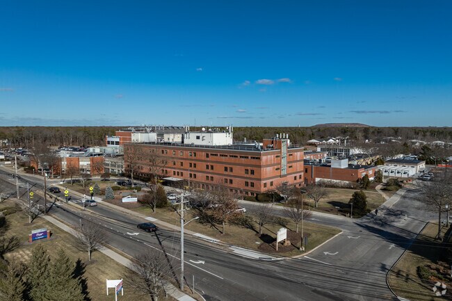 Long Island Community Hospital is located just minutes from Holbrook.