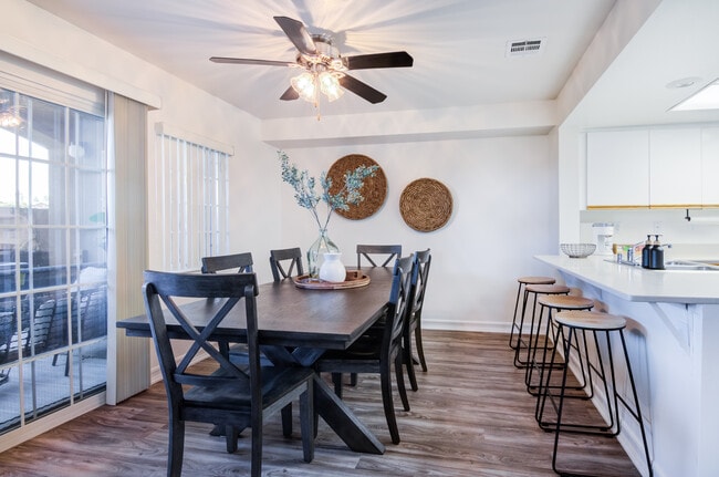 Bayview Hills – Military Housing, San Diego, CA 92139 - photo 3