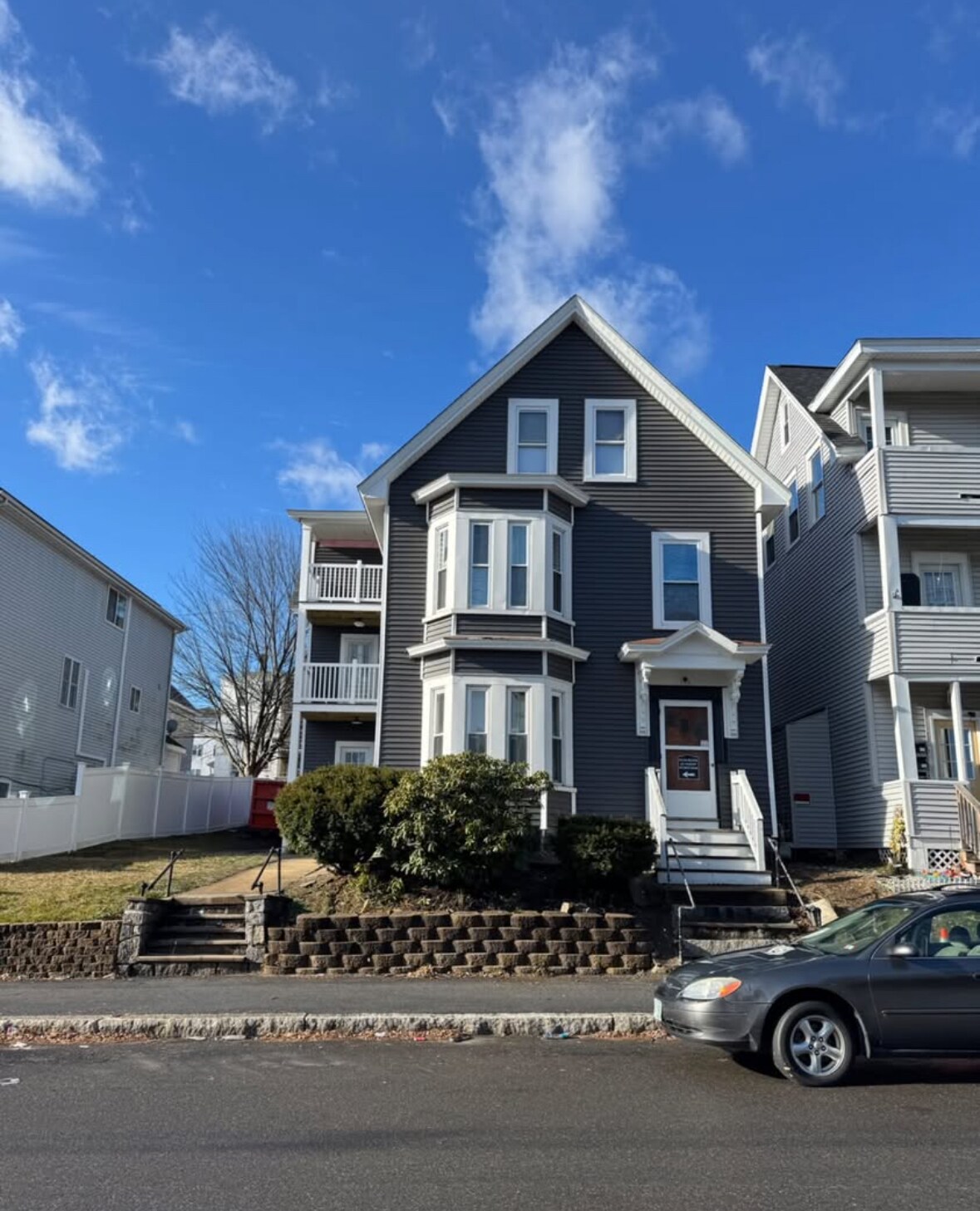 180 Notre Dame Ave unit 3, Manchester, NH 03102 - photo 1