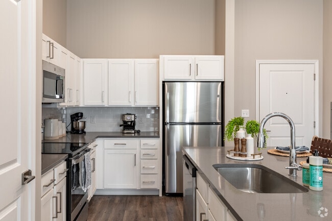 The Chateau 55+ Age Exclusive Apartments, Hoschton, GA 30548 - photo 5