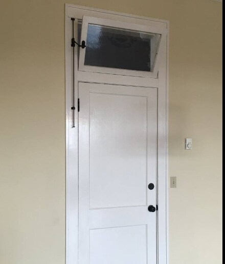 127 S James St unit 1, Ludington, MI 49431 - photo 4