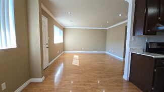 712 Porter St Unit 102, Glendale, CA 91205