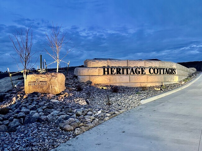 6201 Tyler Pkwy unit 229, Bismarck, ND 58503 - photo 2