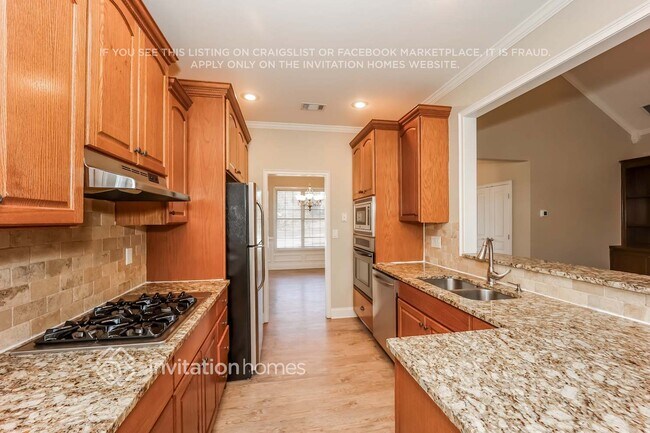 9207 Golfview Cir, Covington, GA 30014 - photo 7