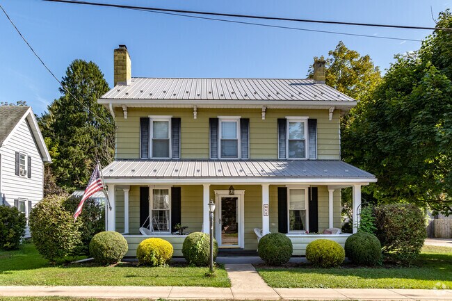 Colonial Revival homes are often found in Lewis Township.