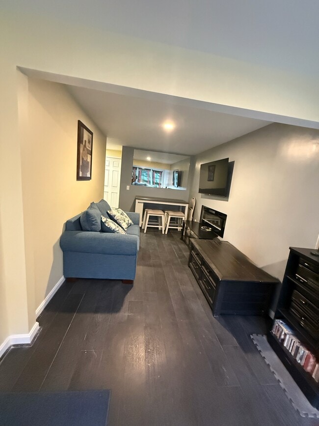 Living Room & Dining Area