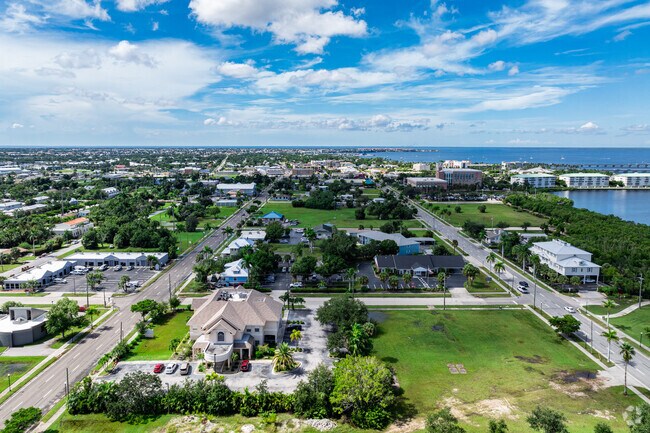 Solana is adjacent to downtown Punta Gorda, so many attractions are close by.