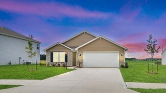 688 Marsh Aster Dr, Greenfield, IN 46140