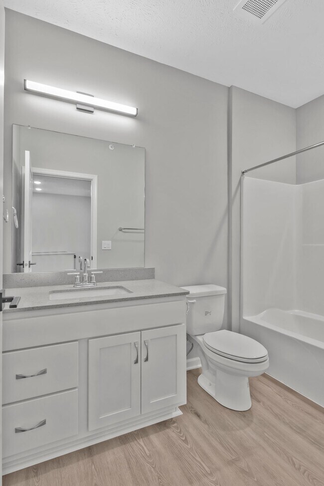 The Creek Apartments, Omaha, NE 68136 - photo 5