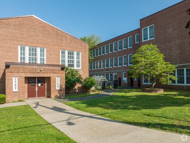 The Union School offers a side entrance and a front entrance.
