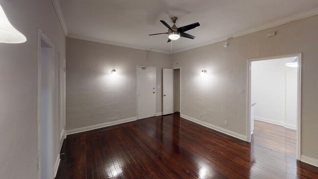 La Chandelle Apts...Charming building...Renovated Apartments Available...Hardwood Floors!, Los Angeles, CA 90020 - photo 6