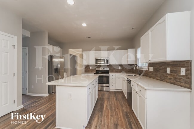 13413 Edgetree Dr, Pineville, NC 28134 - photo 7