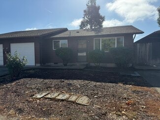 979 Chambers St, Eugene, OR 97402