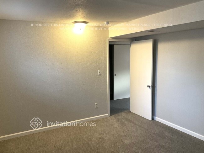 17964 E Utah Place, Aurora, CO 80017 - photo 6