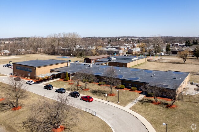 Rogers Elementary School in the City of Auburn Hills is a great public school option.