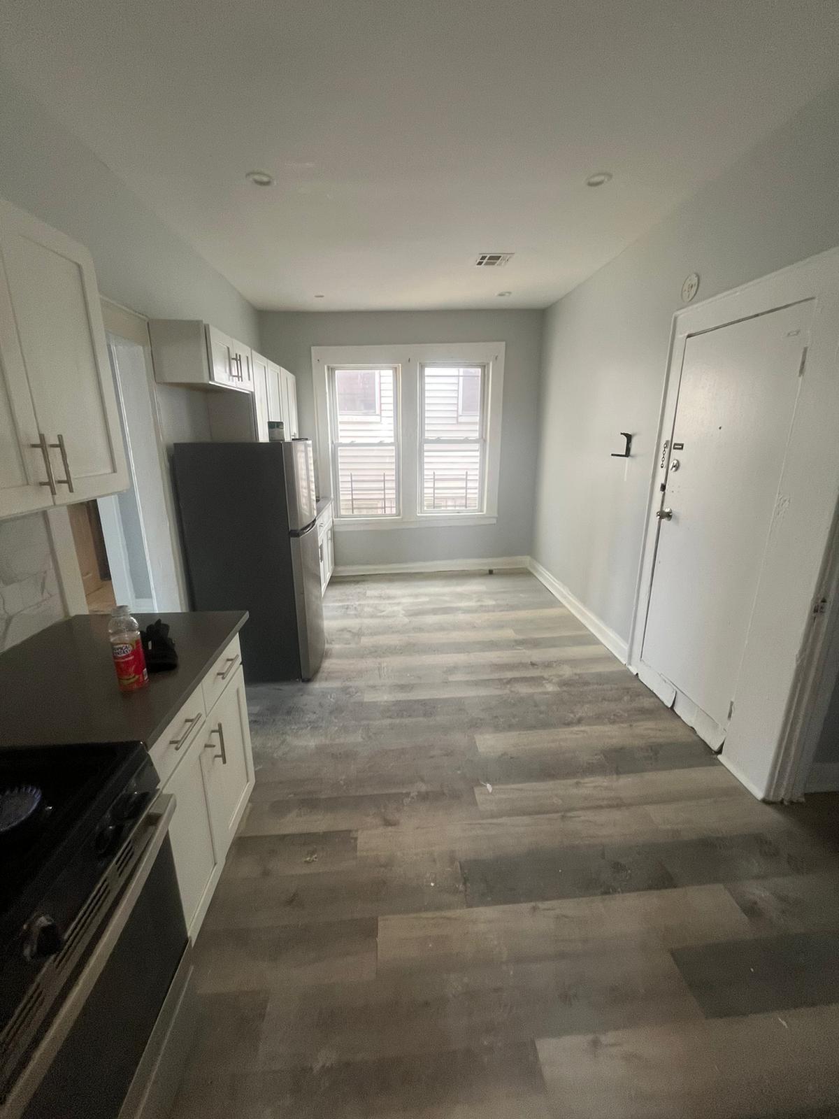 158 Maple Ave 3L