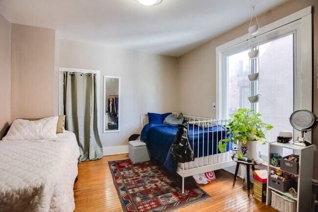 425 12th Ave SE unit 2, Minneapolis, MN 55414 - photo 3