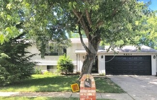 8634 Lighthorse Dr, Indianapolis, IN 46231