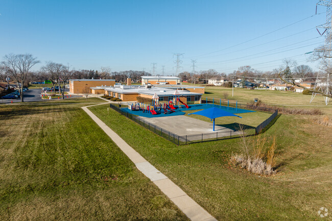 Hynes Elementary is part of the Golf Elementary School District No. 67.