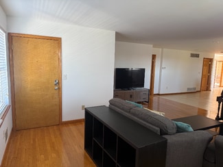 147 Liberty Ave Unit 2, Jersey City, NJ 07306