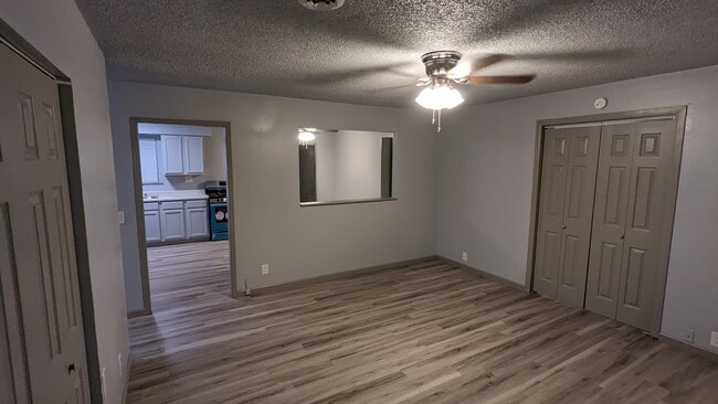 402 Hickory St, Noel, MO 64854 - photo 3