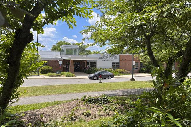 Sherman Elementary is a school in McLean.