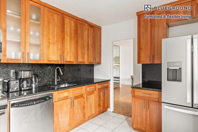 606 1st Ave unit FL31-ID841, New York, NY 10016 - photo 7