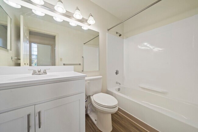 Hayward Landing, Douglas, MA 01516 - photo 6