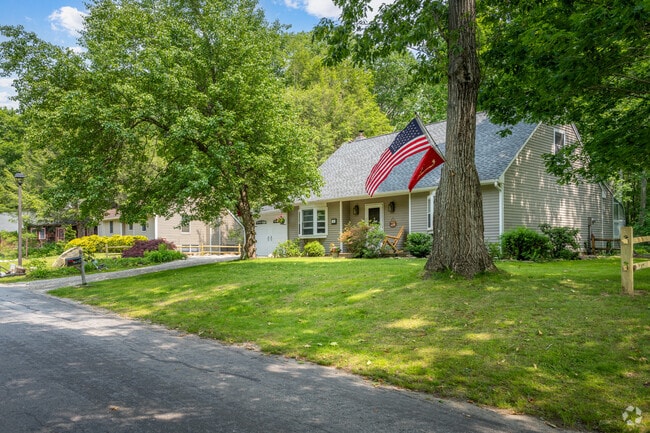 Enjoy colonial homes in Ashford with stunning yards and plenty of open green areas.