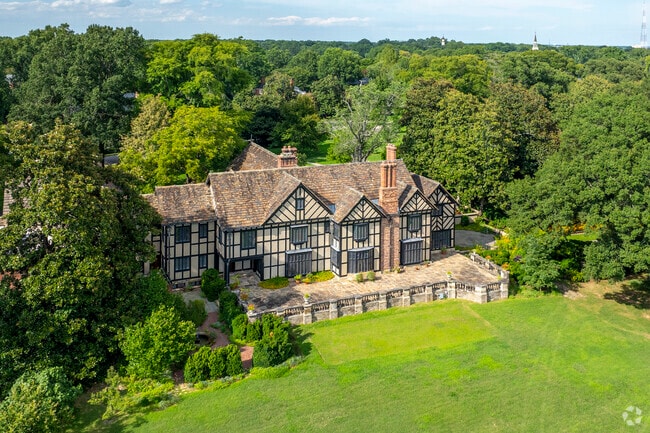 Agecroft Hall is an English Tudor mansion that's been converted into a museum in Windsor Farms.