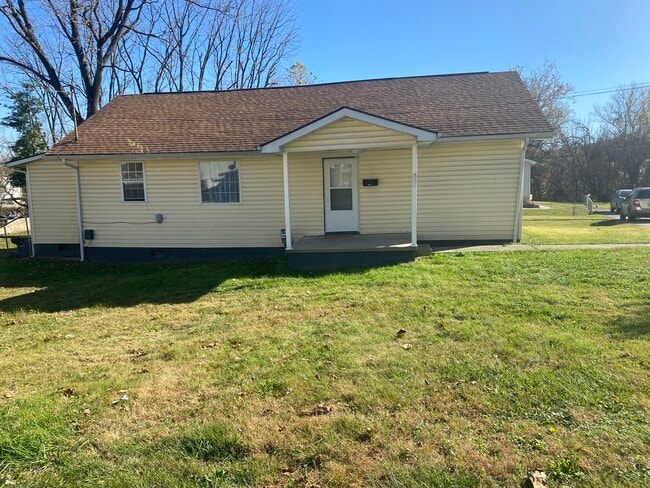 104 1st St, Dunbar, WV 25064 - photo 2