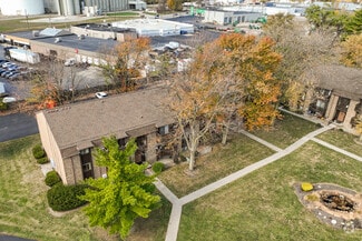 1205 Cass Rd, Maumee, OH 43537