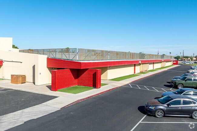 H. L. Suverkrup Elementary School has a state of the art facility.