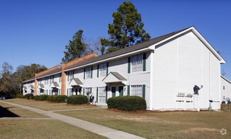200 N Dobson Ave, Bay Minette, AL 36507