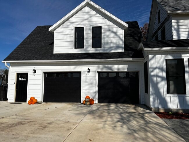 500 9th Ave, New Glarus, WI 53574 - photo 2