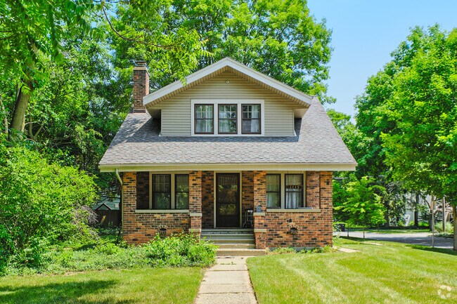Homes in the SoPac neighborhood of South Park include a variety of Bungalow style homes.