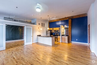 214 N Dunlop St, Petersburg, VA 23803