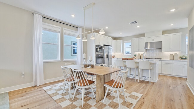 27554 Grand Fir Way, Valencia, CA 91381 - photo 4