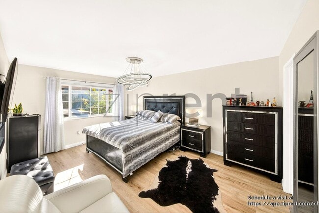 19700 Blythe St, Winnetka, CA 91306 - photo 4