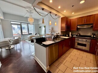 1 Charles St S, Boston, MA 02116