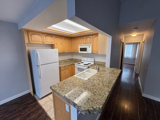 2921 C St unit 280, San Diego, CA 92102 - photo 4