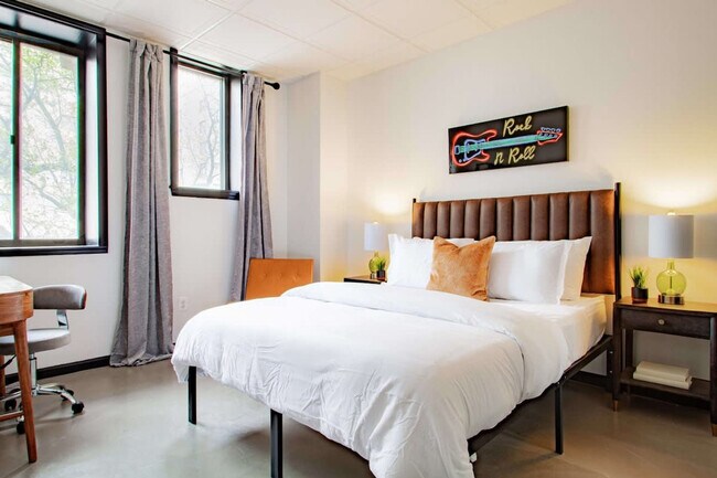 1020 16th St NW unit FL3-ID1037717P, Washington, DC 20036 - photo 6