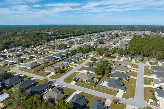 Beulah offers a mix of new homes and accessible housing options near Pensacola.