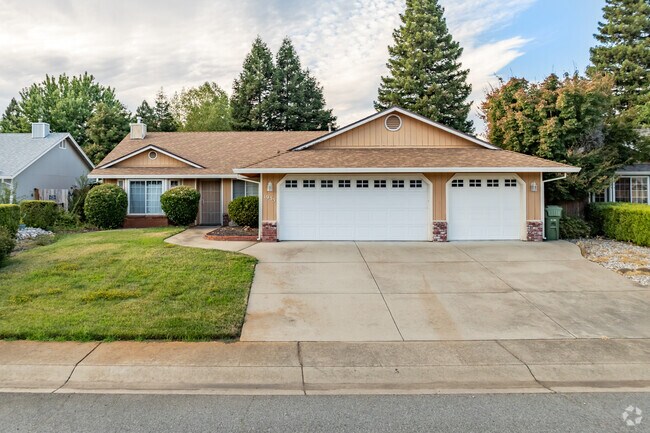 Three-to-four bedroom ranch-style homes are available in Alta Mesa.