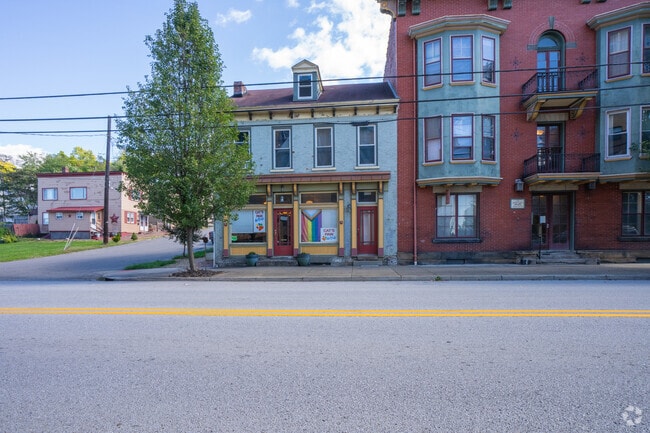 The Cat's Paw Art Studio as been a staple in the North Wheeling community for years.